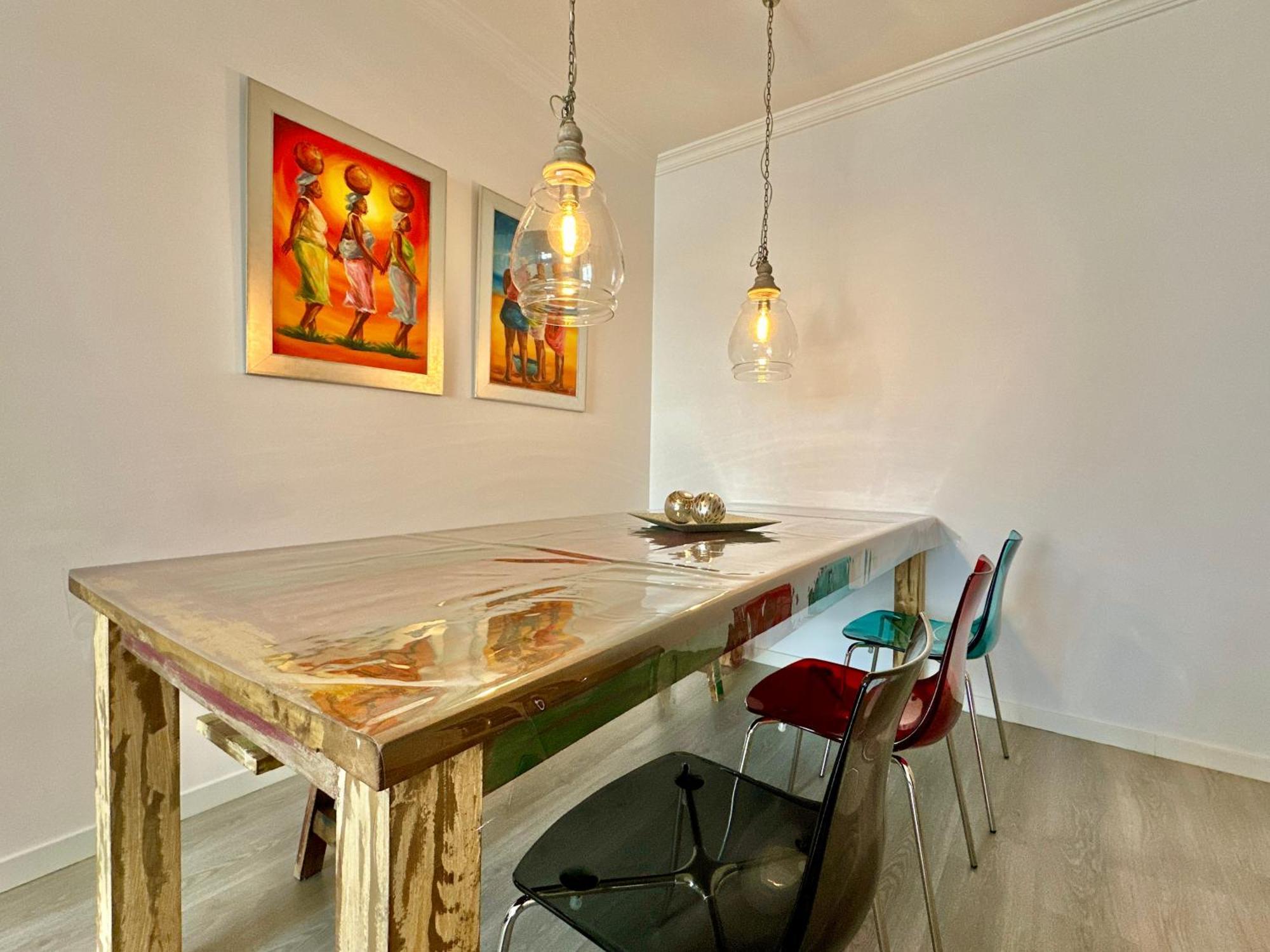 Hostiguest Coliving Leon Y Castillo Las Palmas de Gran Canaria Bagian luar foto